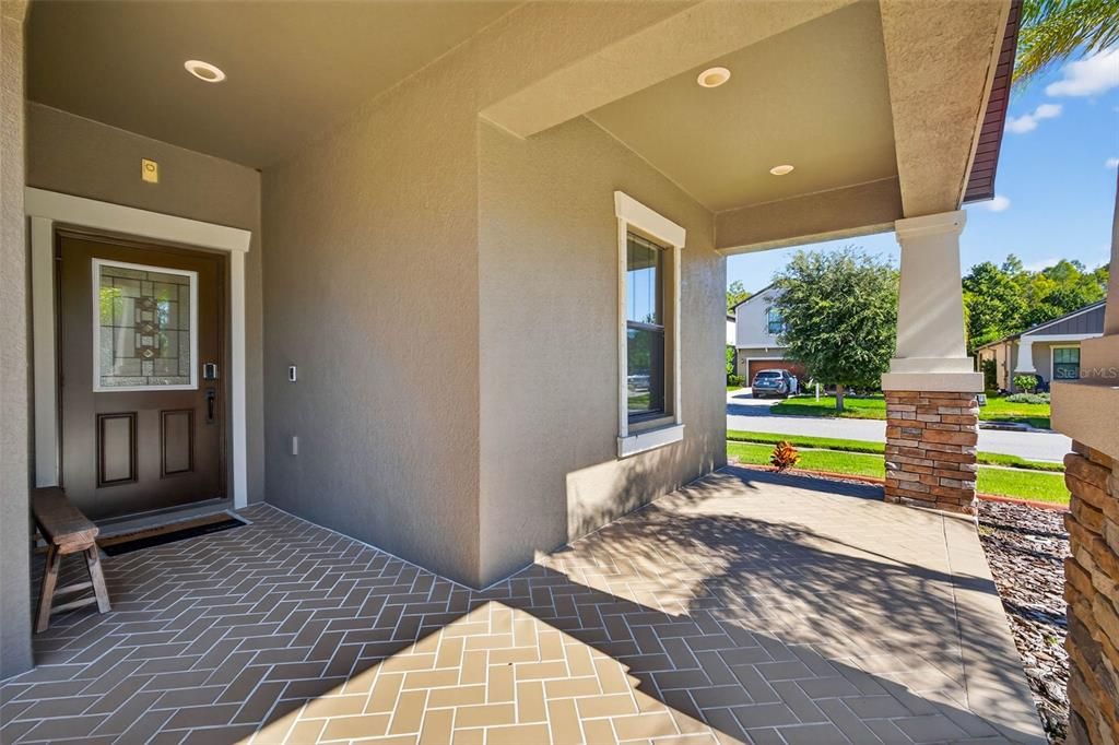 For Rent: $2,600 (3 beds, 2 baths, 1754 Square Feet)