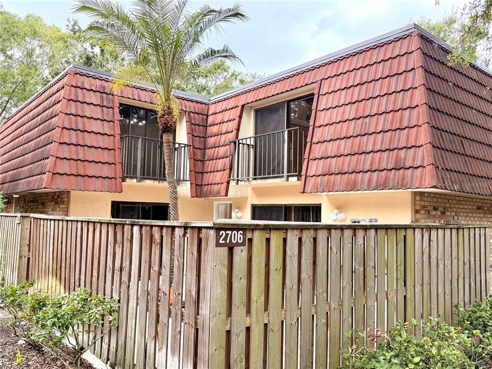 Recently Rented: $2,300 (2 beds, 2 baths, 1344 Square Feet)