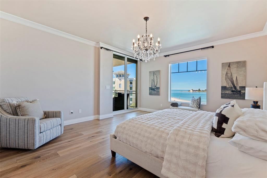 Activo con contrato: $2,995,000 (3 camas, 3 baños, 2746 Pies cuadrados)