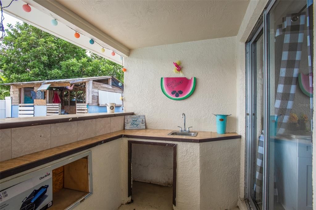 待售: $310,000 (3 贝兹, 2 浴室, 1298 平方英尺)