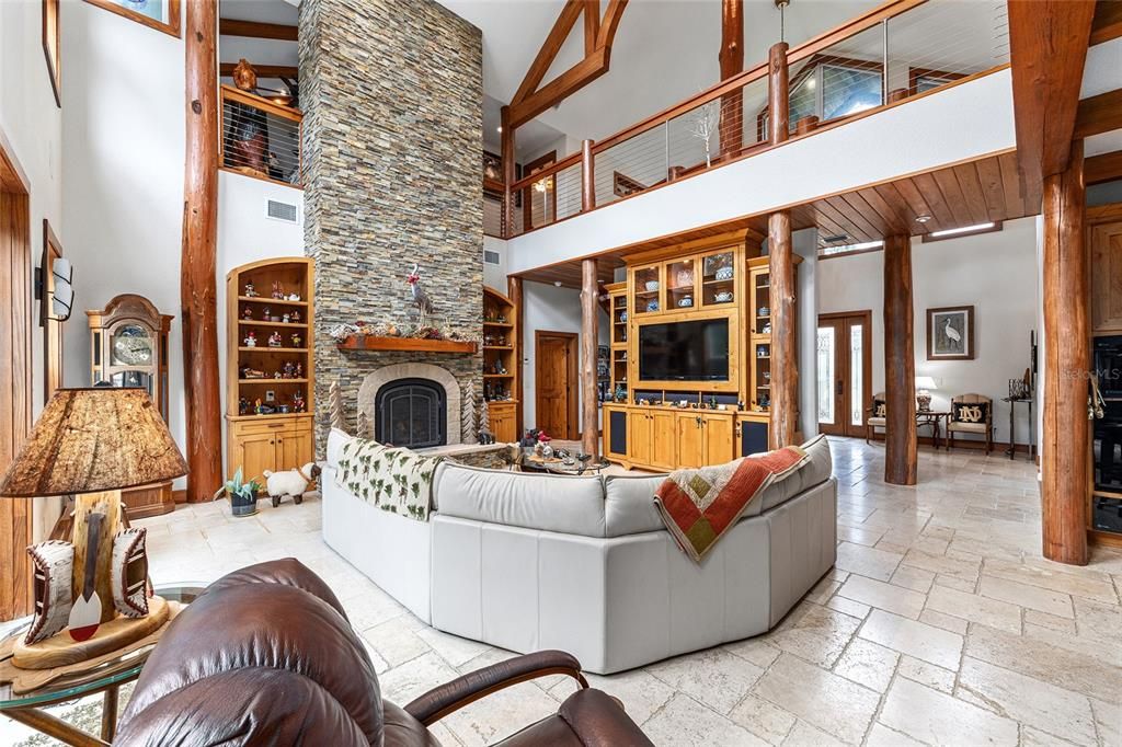 For Sale: $899,999 (3 beds, 4 baths, 4911 Square Feet)