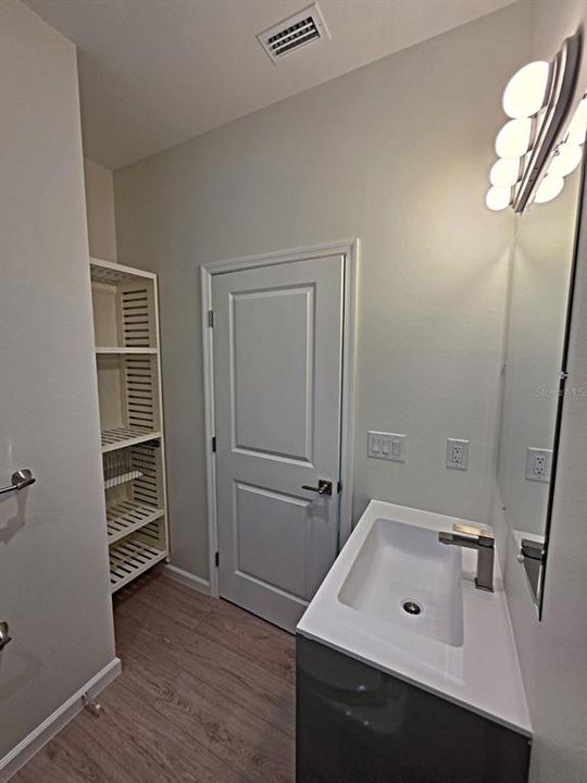 For Sale: $399,000 (3 beds, 2 baths, 1703 Square Feet)