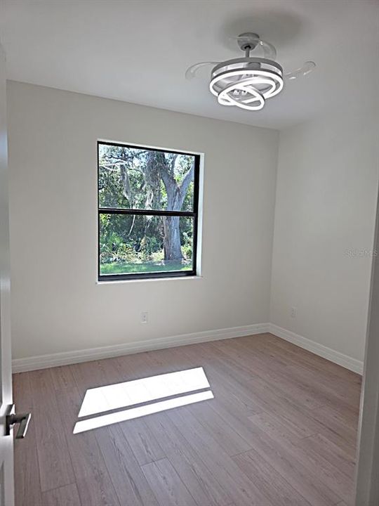 For Sale: $399,000 (3 beds, 2 baths, 1703 Square Feet)