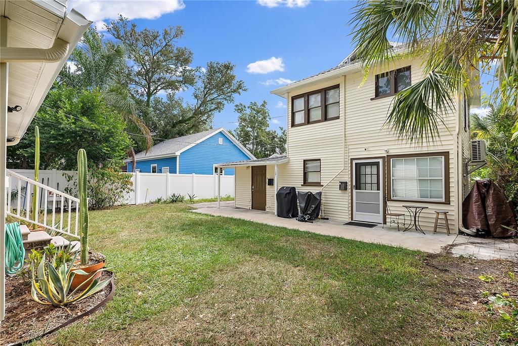 For Sale: $899,000 (4 beds, 3 baths, 1782 Square Feet)