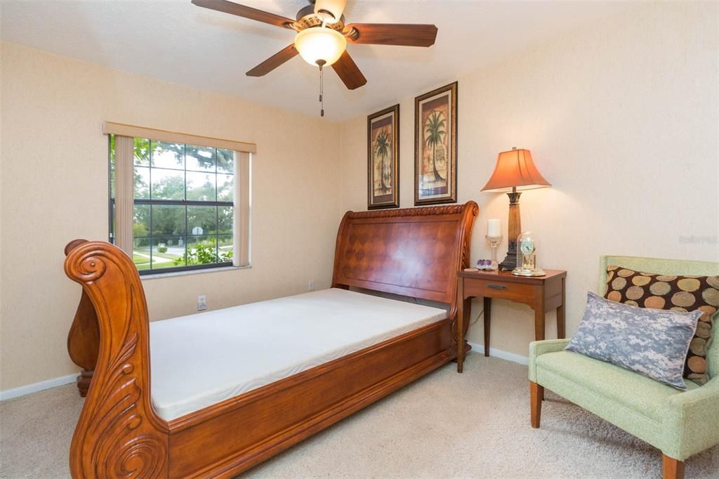 For Sale: $474,000 (4 beds, 2 baths, 1546 Square Feet)