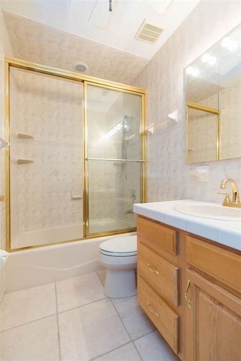 For Sale: $474,000 (4 beds, 2 baths, 1546 Square Feet)