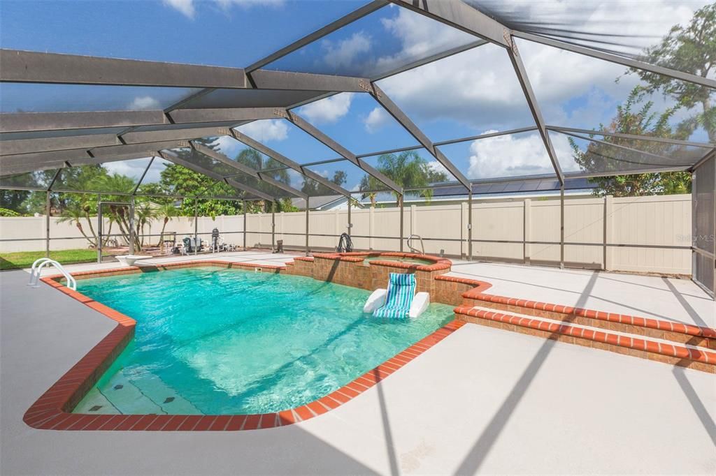 For Sale: $474,000 (4 beds, 2 baths, 1546 Square Feet)