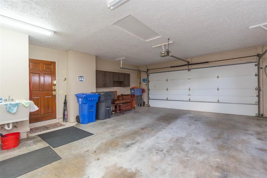 For Sale: $474,000 (4 beds, 2 baths, 1546 Square Feet)