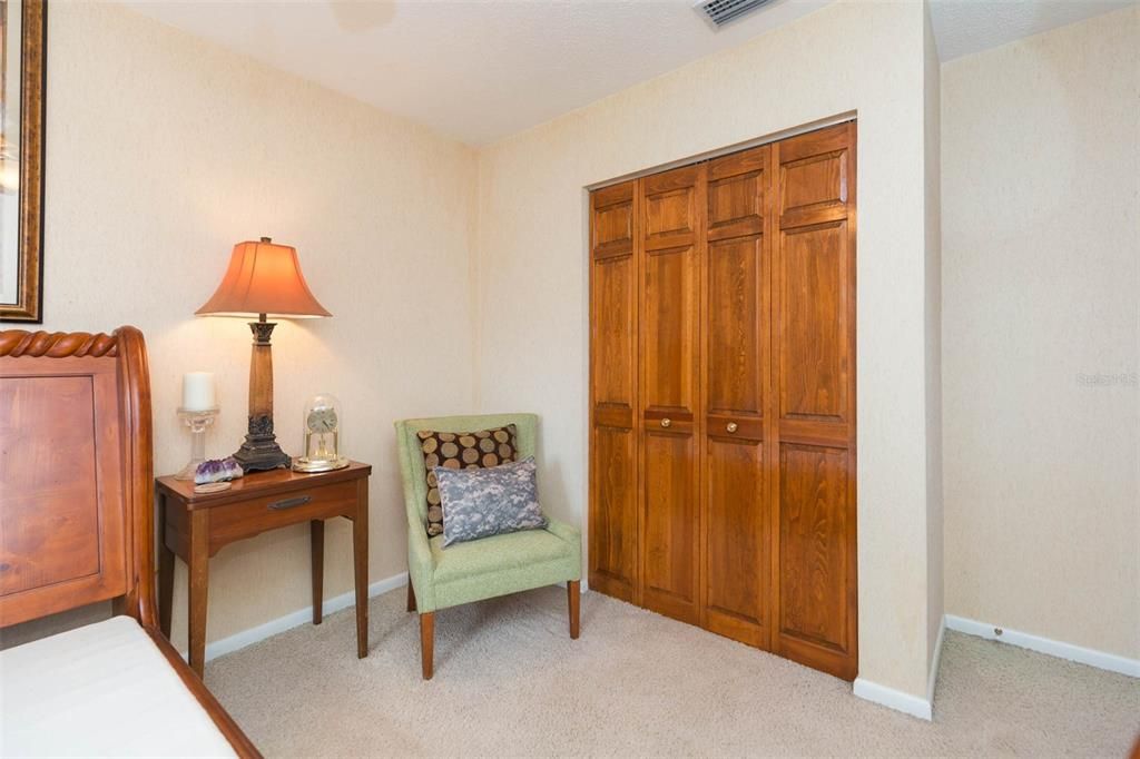 For Sale: $474,000 (4 beds, 2 baths, 1546 Square Feet)