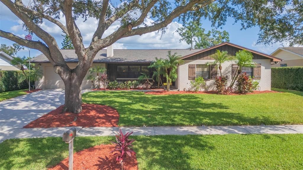 For Sale: $474,000 (4 beds, 2 baths, 1546 Square Feet)