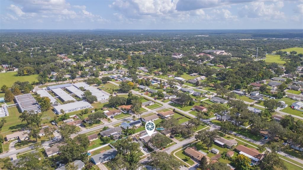 For Sale: $474,000 (4 beds, 2 baths, 1546 Square Feet)