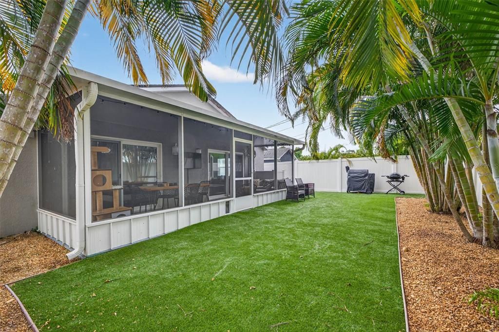 Active With Contract: $4,000 (3 beds, 2 baths, 1807 Square Feet)