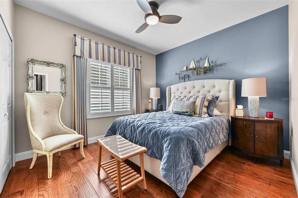 合同活跃: $595,000 (3 贝兹, 2 浴室, 1908 平方英尺)