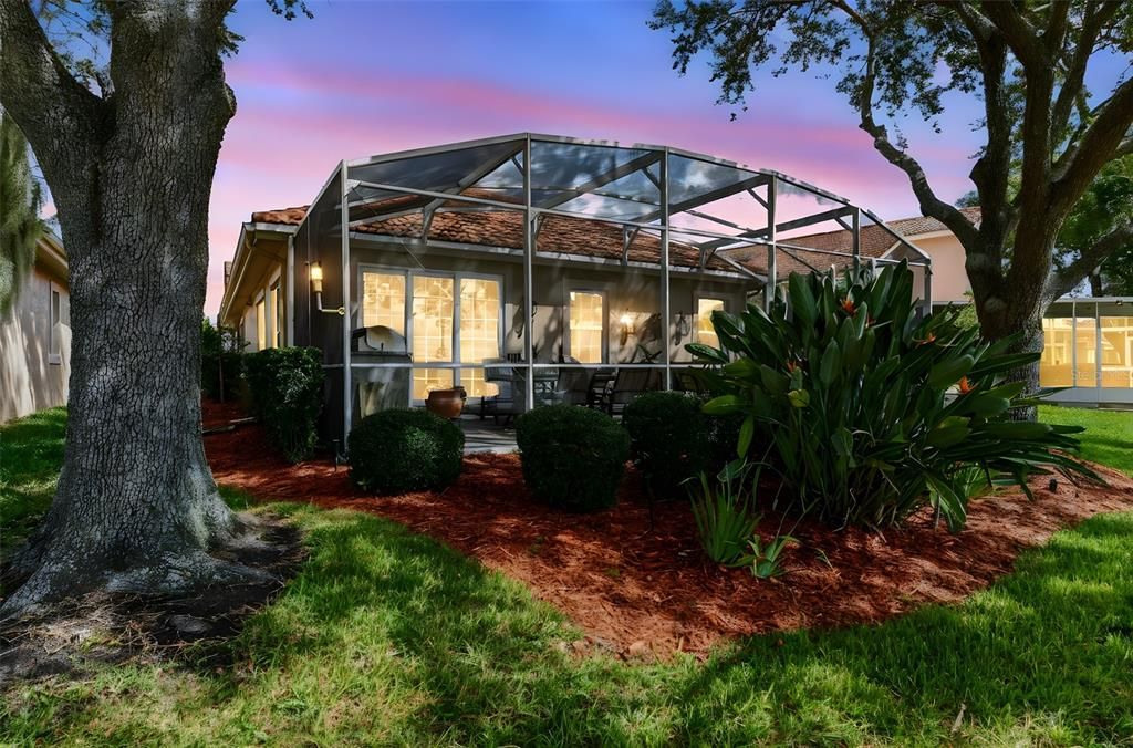 合同活跃: $595,000 (3 贝兹, 2 浴室, 1908 平方英尺)