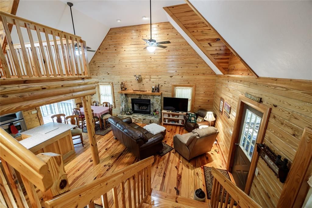 For Sale: $670,000 (2 beds, 3 baths, 2238 Square Feet)