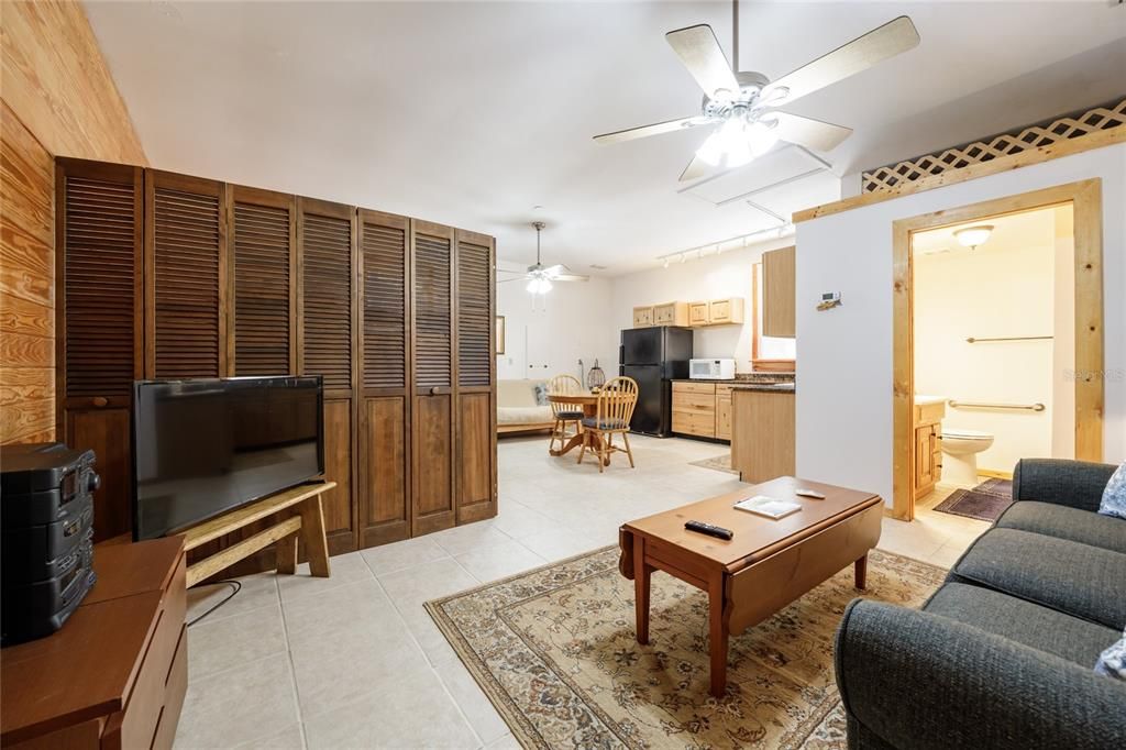 For Sale: $670,000 (2 beds, 3 baths, 2238 Square Feet)