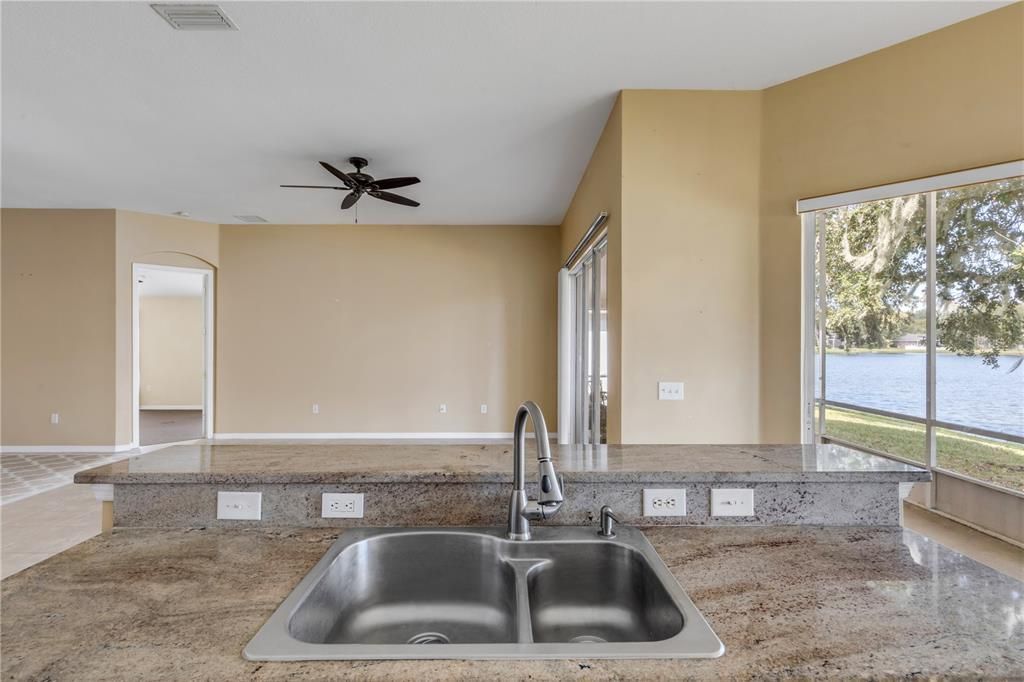 待售: $349,900 (3 贝兹, 2 浴室, 1740 平方英尺)