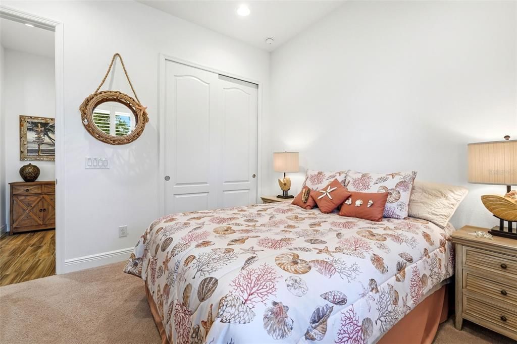 待售: $645,000 (3 贝兹, 2 浴室, 2130 平方英尺)