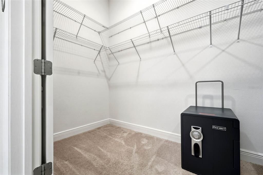 待售: $645,000 (3 贝兹, 2 浴室, 2130 平方英尺)