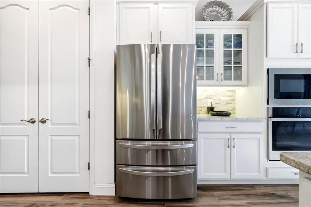 待售: $645,000 (3 贝兹, 2 浴室, 2130 平方英尺)