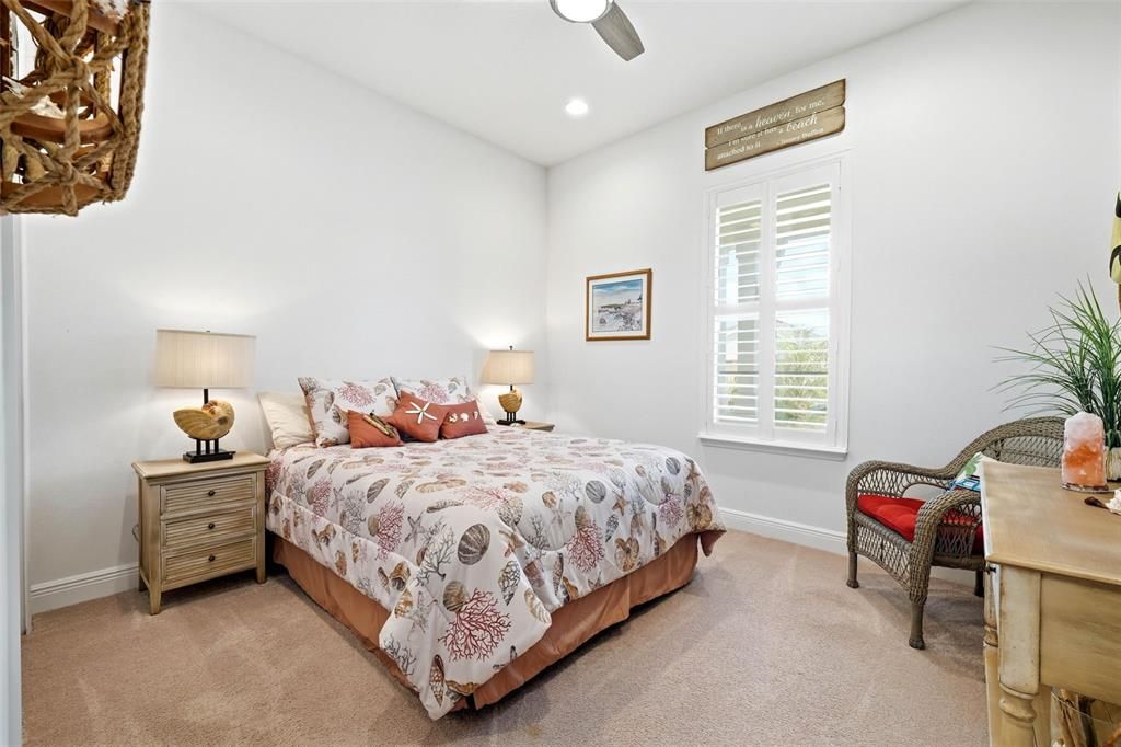 待售: $645,000 (3 贝兹, 2 浴室, 2130 平方英尺)