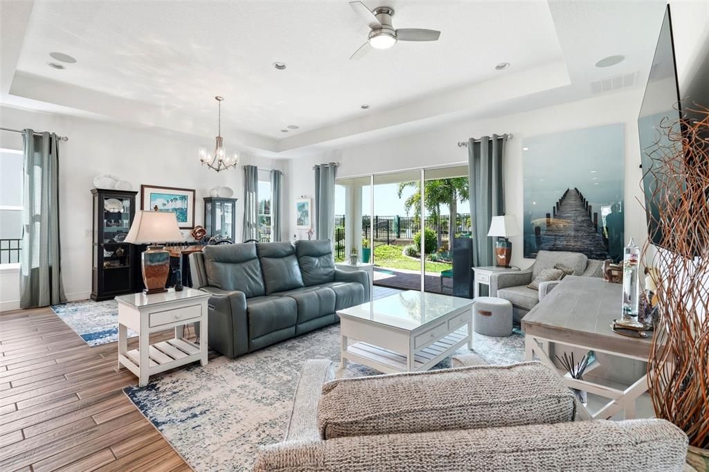 待售: $645,000 (3 贝兹, 2 浴室, 2130 平方英尺)