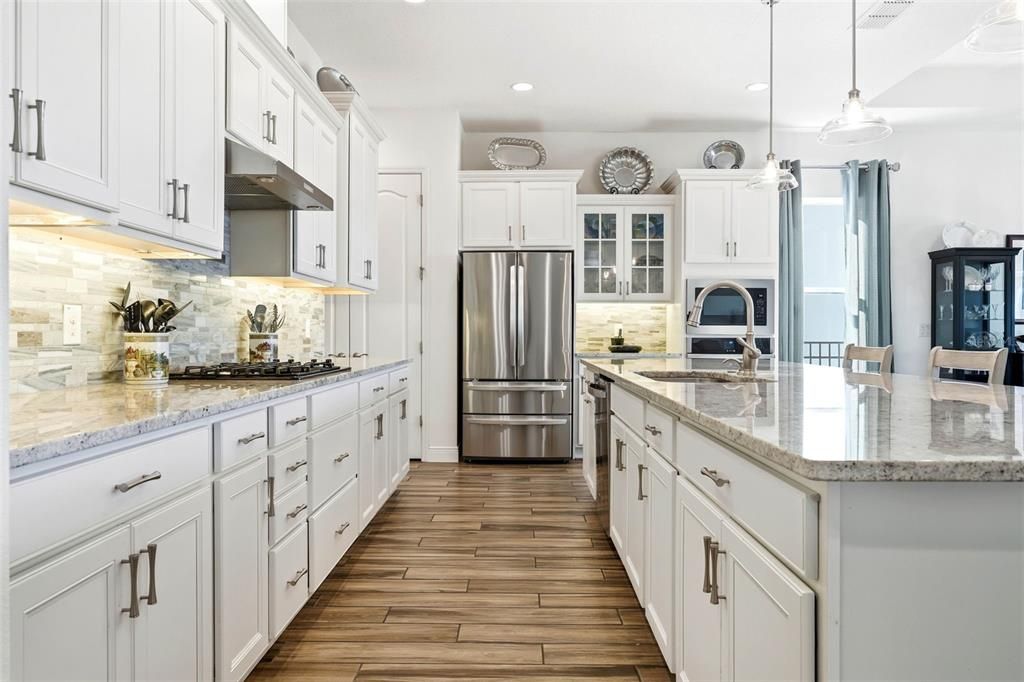 待售: $645,000 (3 贝兹, 2 浴室, 2130 平方英尺)