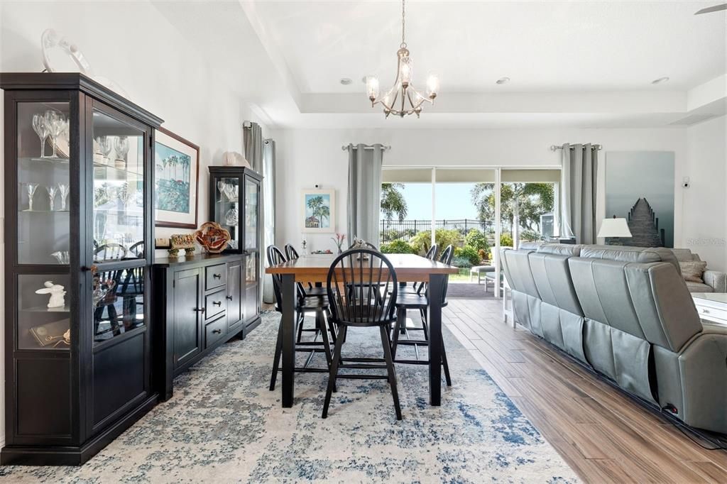 待售: $645,000 (3 贝兹, 2 浴室, 2130 平方英尺)