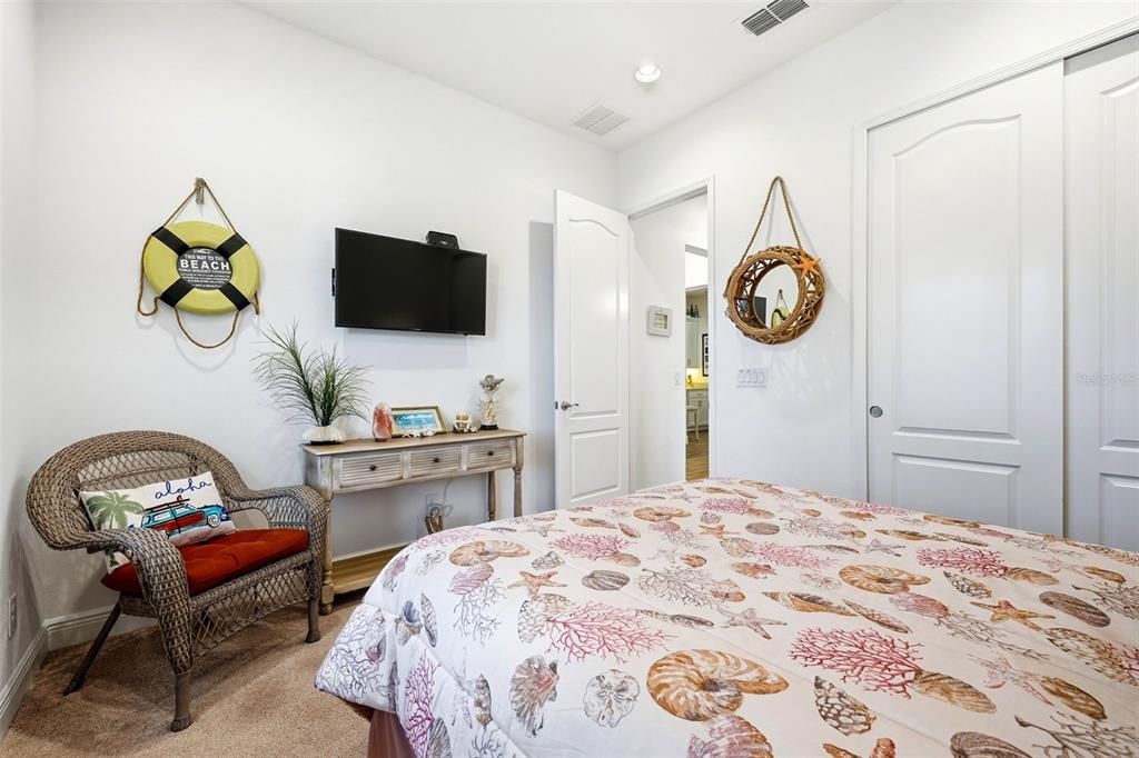 待售: $645,000 (3 贝兹, 2 浴室, 2130 平方英尺)