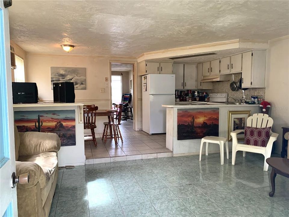 En Venta: $319,000 (2 camas, 0 baños, 1224 Pies cuadrados)