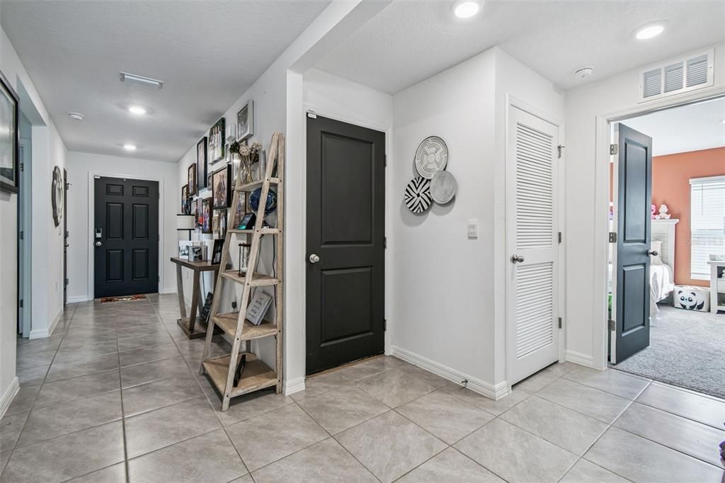 For Rent: $2,650 (4 beds, 2 baths, 1846 Square Feet)