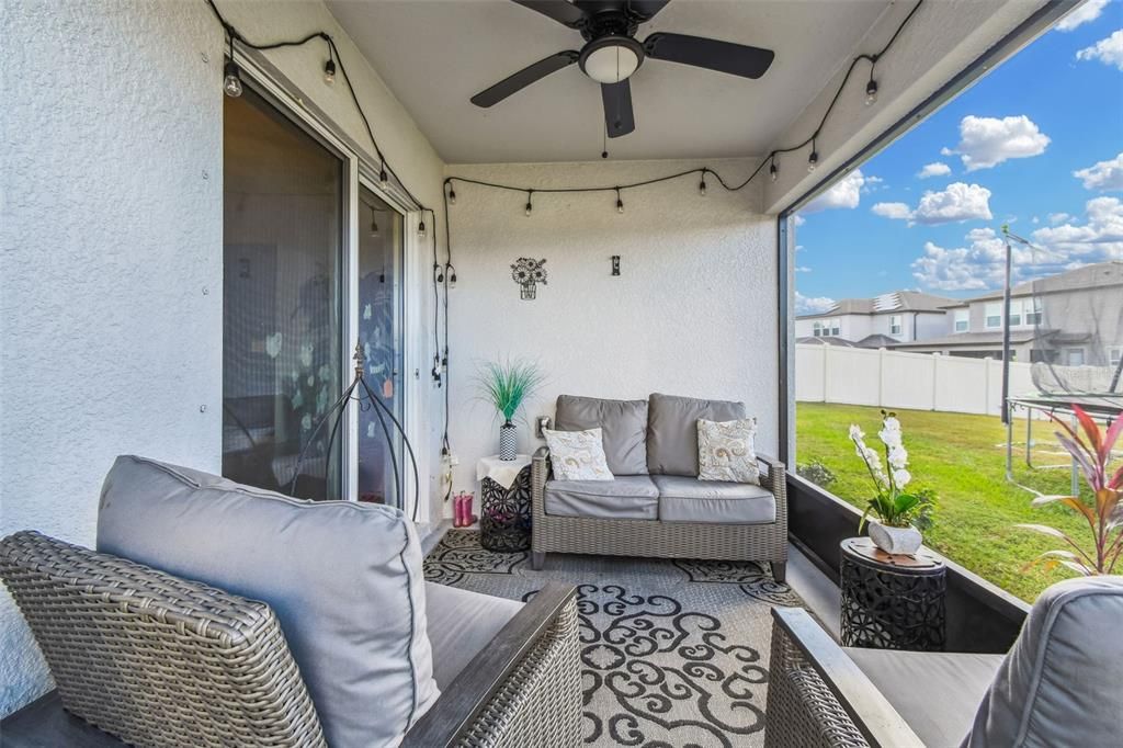 For Rent: $2,650 (4 beds, 2 baths, 1846 Square Feet)