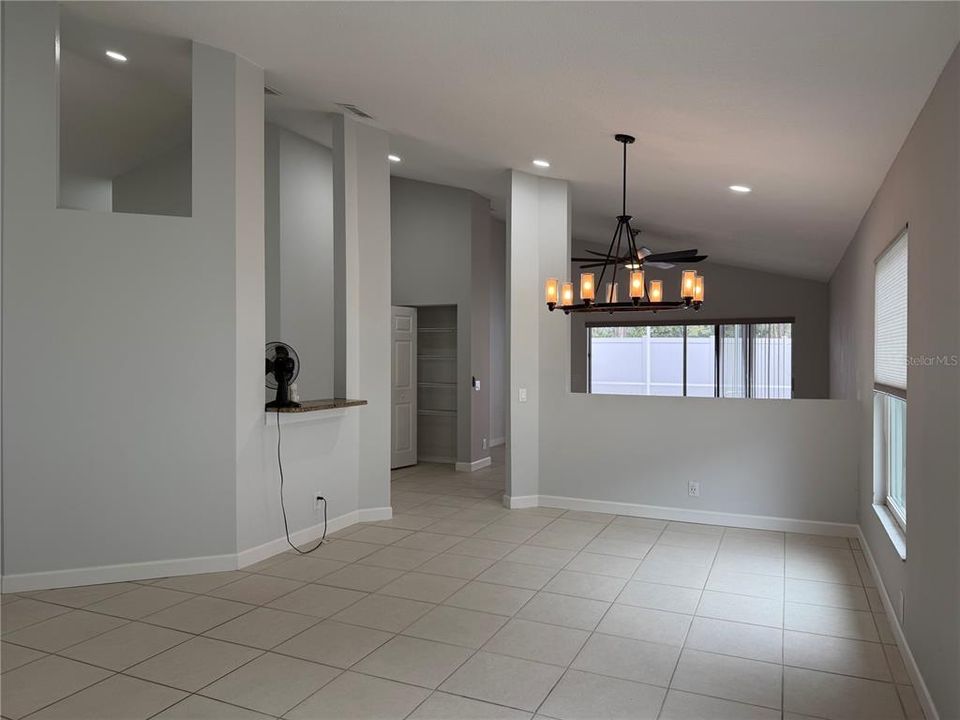 For Rent: $3,000 (4 beds, 2 baths, 1839 Square Feet)