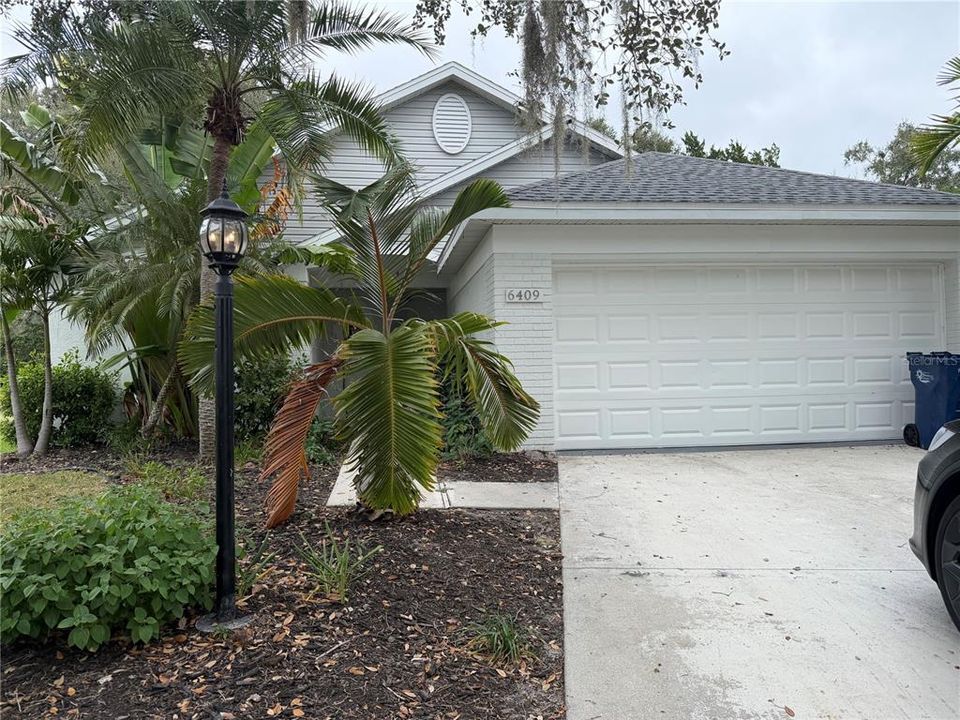 For Rent: $3,000 (4 beds, 2 baths, 1839 Square Feet)