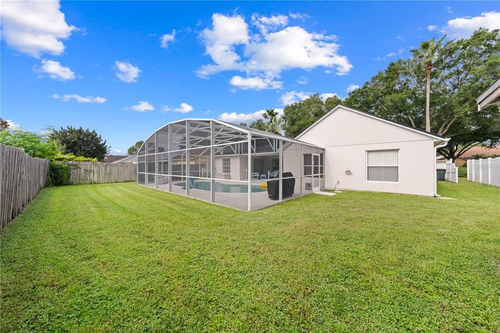 Active With Contract: $385,000 (3 beds, 2 baths, 1686 Square Feet)