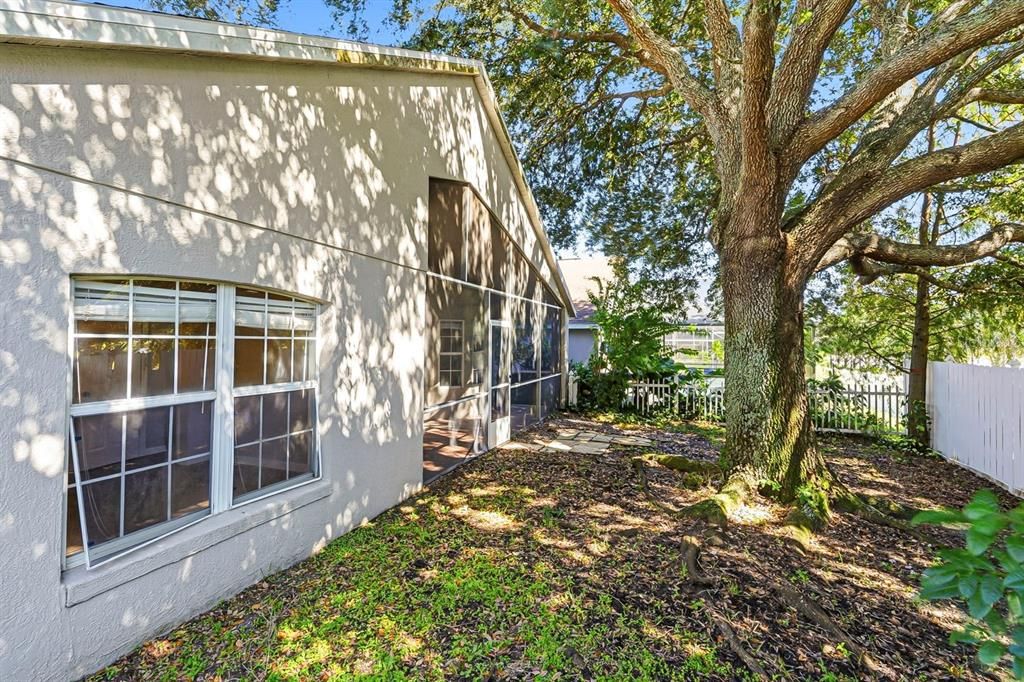 合同活跃: $319,900 (3 贝兹, 2 浴室, 1634 平方英尺)