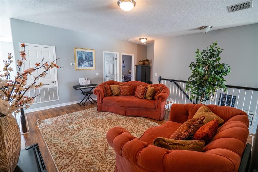 待售: $535,000 (5 贝兹, 3 浴室, 3011 平方英尺)