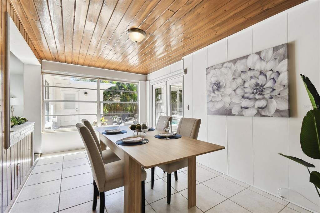 For Sale: $805,000 (3 beds, 2 baths, 1525 Square Feet)