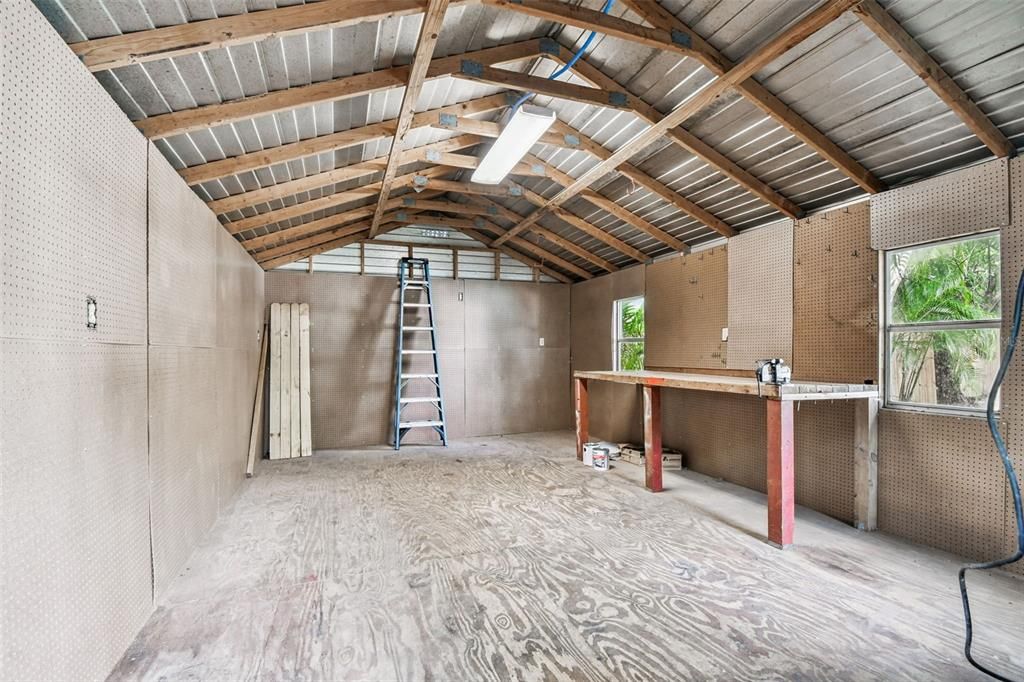 For Sale: $805,000 (3 beds, 2 baths, 1525 Square Feet)