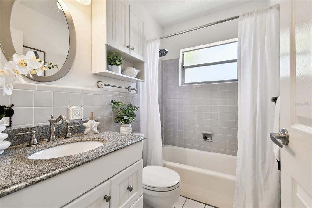 For Sale: $805,000 (3 beds, 2 baths, 1525 Square Feet)