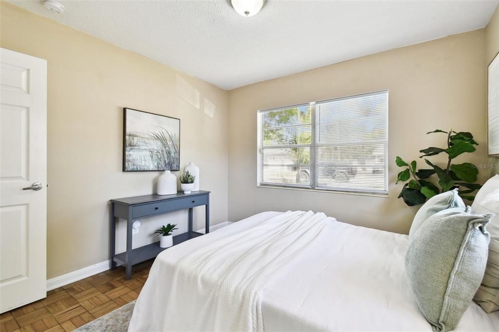 For Sale: $805,000 (3 beds, 2 baths, 1525 Square Feet)