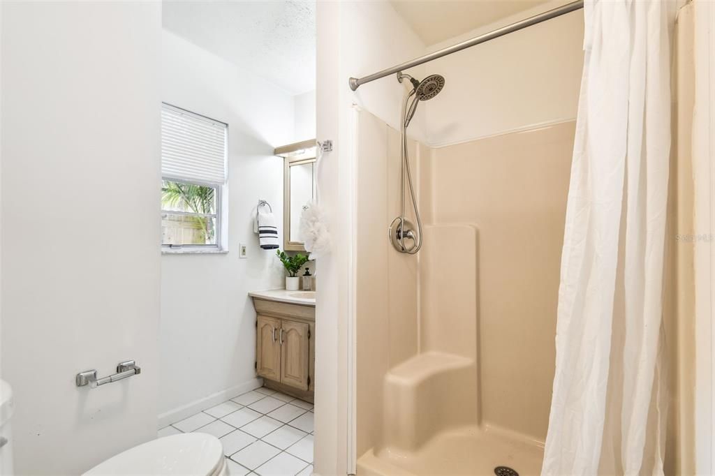 For Sale: $805,000 (3 beds, 2 baths, 1525 Square Feet)