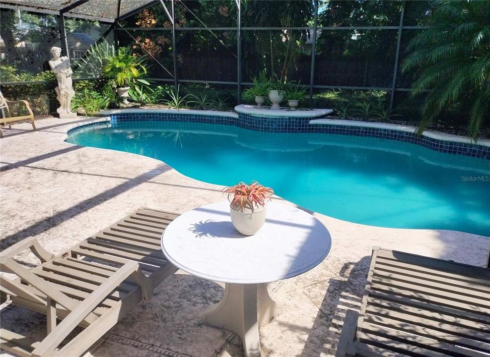 Activo con contrato: $445,000 (3 camas, 2 baños, 1257 Pies cuadrados)