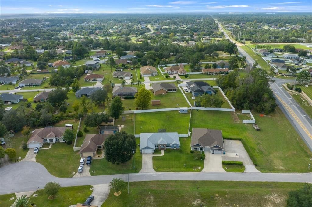 合同活跃: $439,000 (4 贝兹, 3 浴室, 2374 平方英尺)