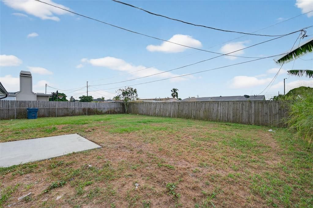 For Sale: $235,000 (3 beds, 1 baths, 1104 Square Feet)