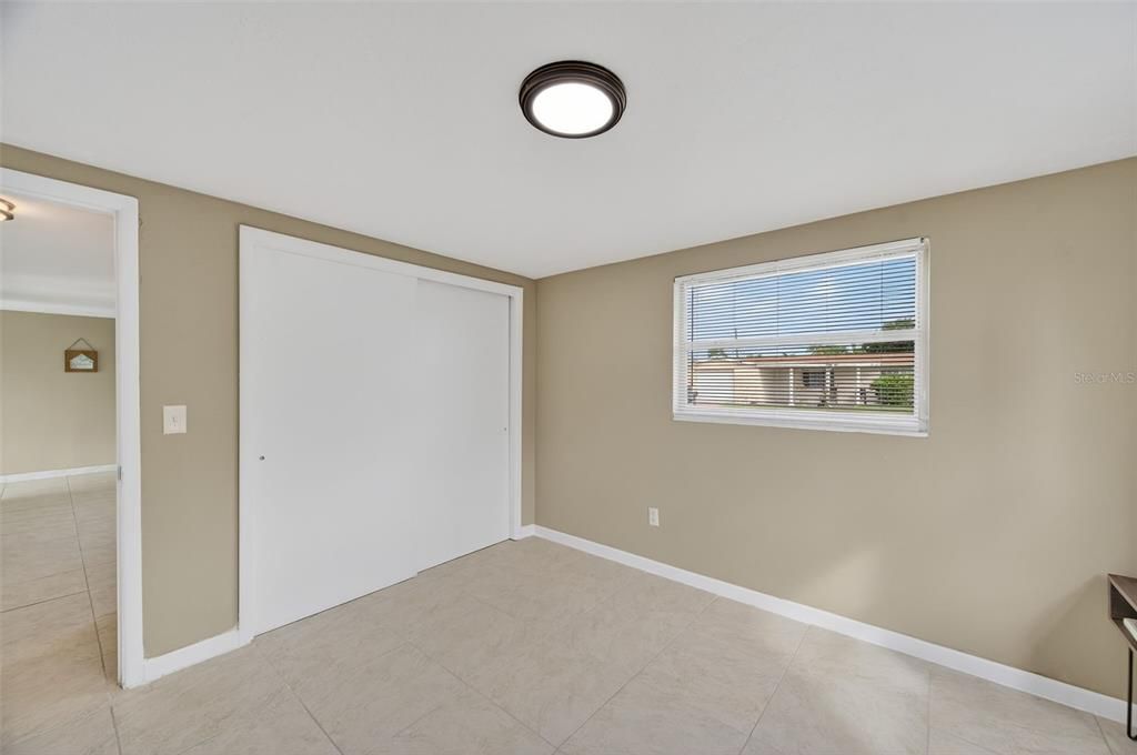 For Sale: $235,000 (3 beds, 1 baths, 1104 Square Feet)