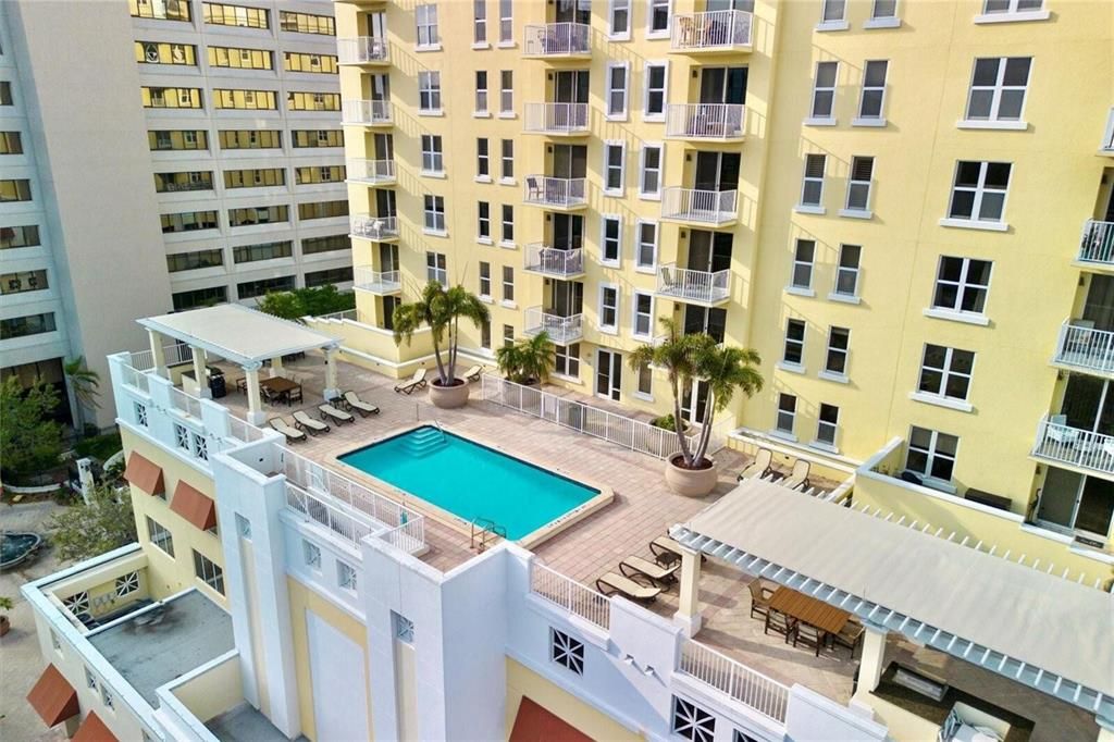 For Sale: $521,000 (2 beds, 2 baths, 1489 Square Feet)