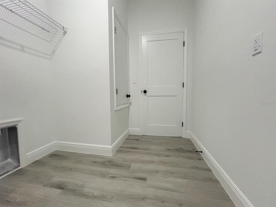 В аренду: $2,475 (4 спален, 2 ванн, 1774 Квадратных фут)