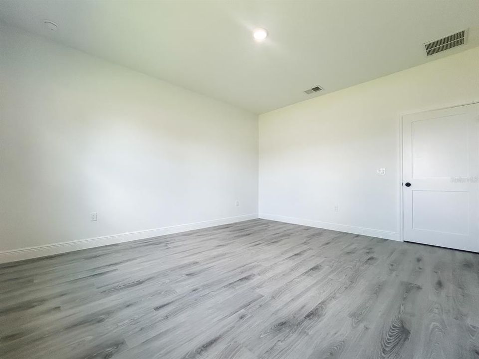 В аренду: $2,475 (4 спален, 2 ванн, 1774 Квадратных фут)