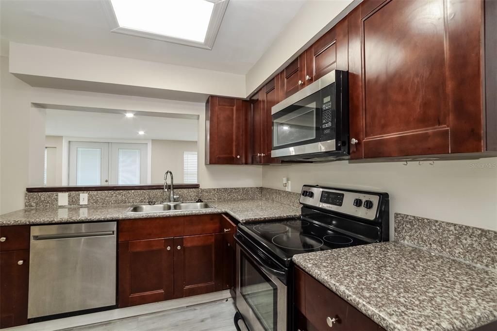 For Sale: $329,000 (3 beds, 2 baths, 1440 Square Feet)